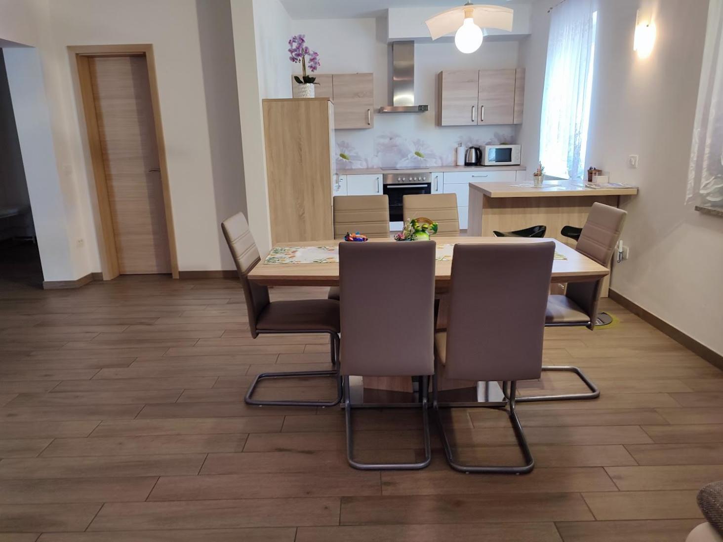 Apartments And Wellness Jelovca Radovljica Zewnętrze zdjęcie